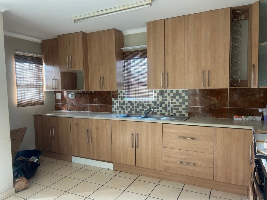 3 Bedroom Property for Sale in Rosedale Park Eastern Cape